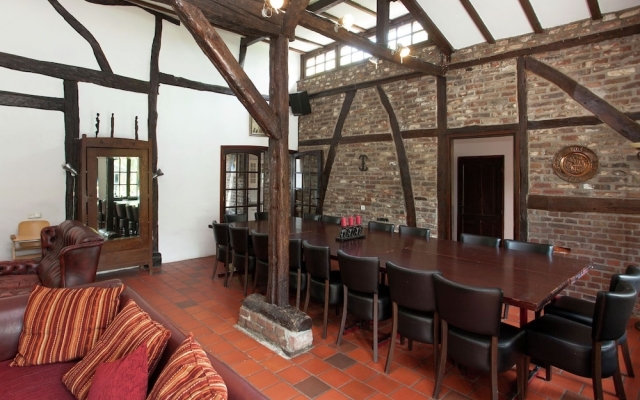 Magnificent Farmhouse in Sint Joost