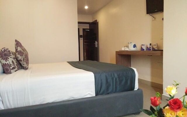 Hotel Sashi Paradise