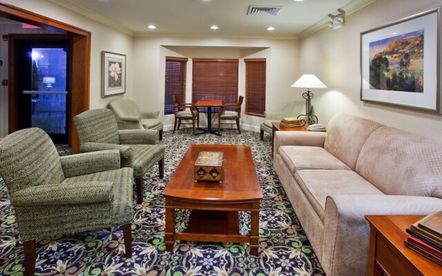 Staybridge Suites Savannah Airport