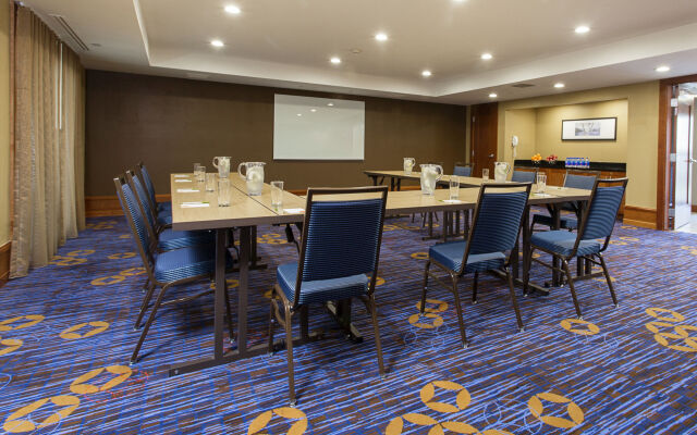 Courtyard by Marriott Rochester Brighton