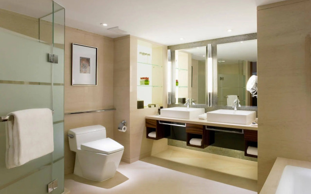 InterContinental Shanghai Pudong Hotel by IHG