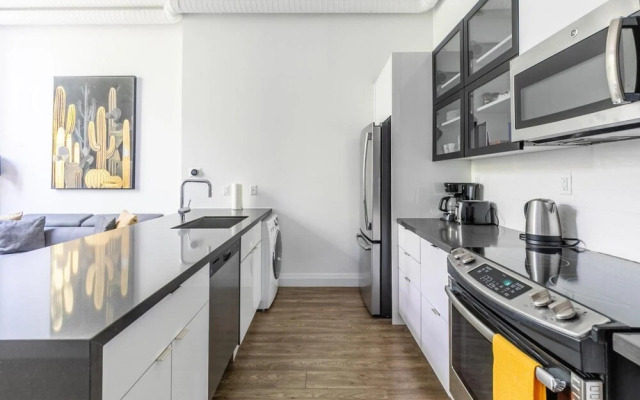 1bedroom Loft Free Parking Gym 4