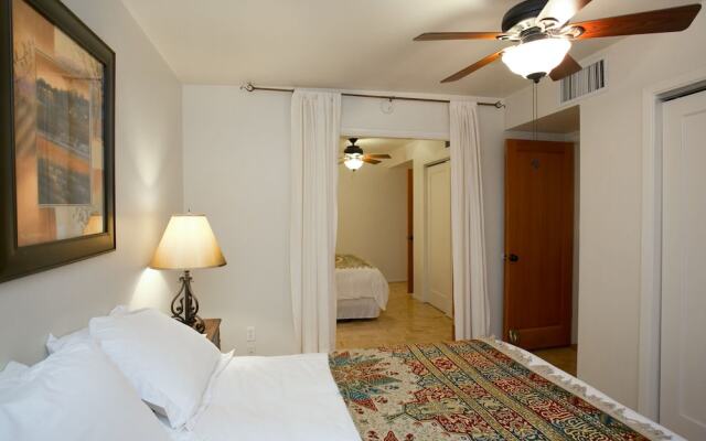 Desert Retreat Casita 2 BR by Casago