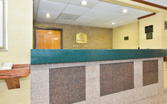 Best Western Plus Richmond Airport Hotel