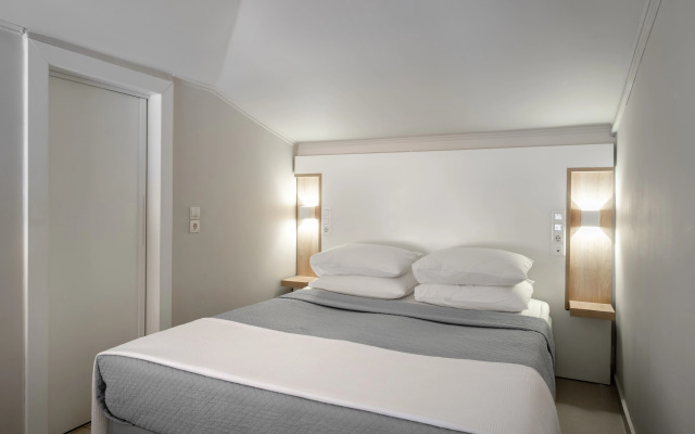 Kassandra Bay Resort, Suites & Spa