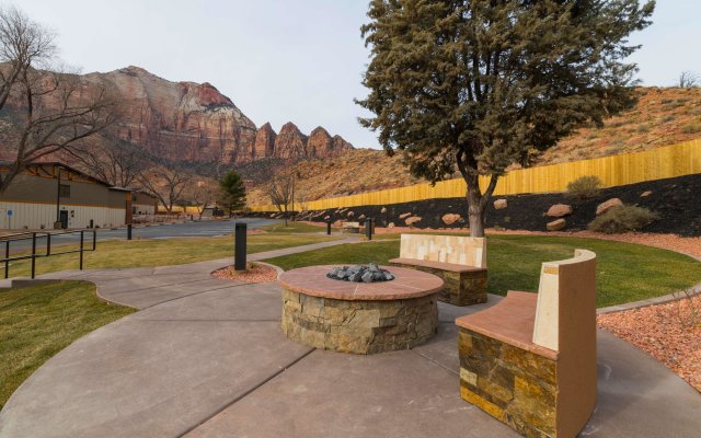 Best Western Plus Zion Canyon Inn & Suites