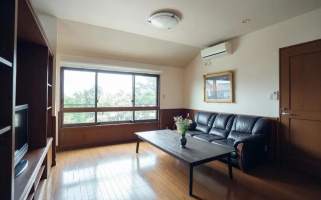 Condominium Takabatake