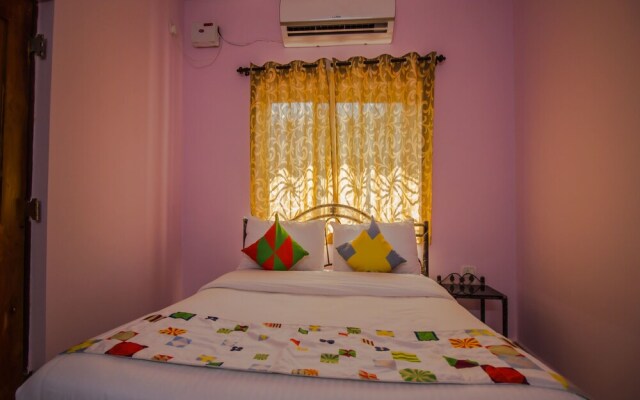 OYO 13914 Home Graceful Studio Siolim