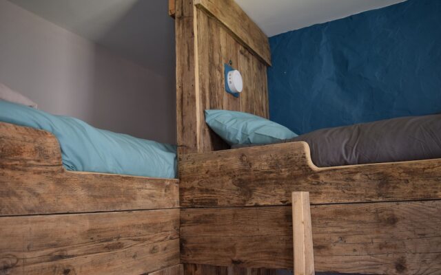 Ty Glyndwr Bunkhouse Bar and Cafe - Hostel