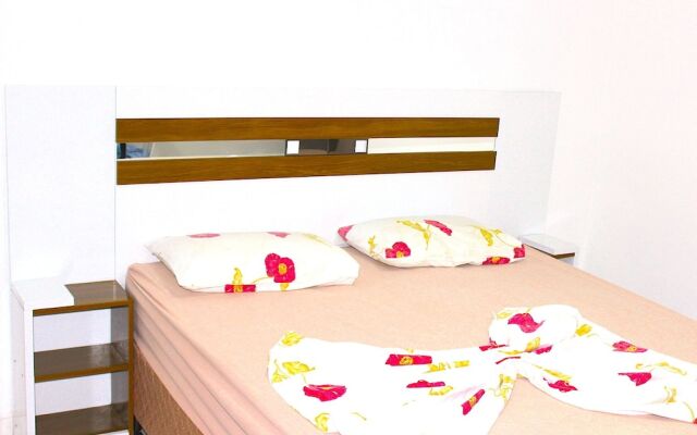 Iate Park Hotel