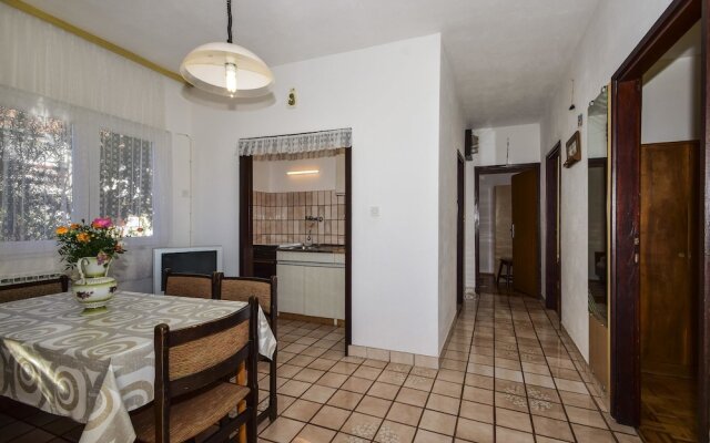 Apartments Milenko / Three Bedrooms A2