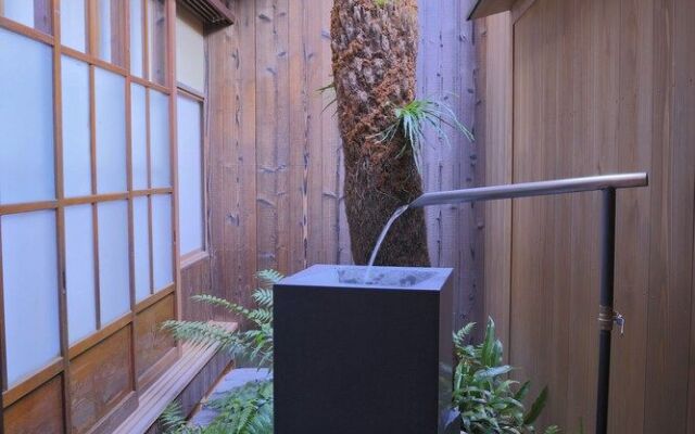 Garden Lab - The Residence