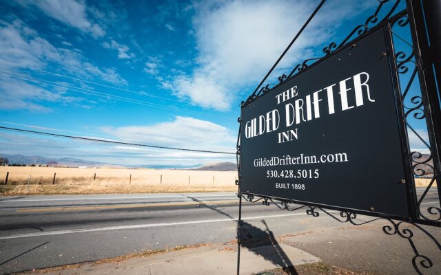 The Gilded Drifter Inn