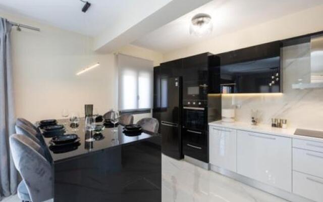 Black Diamond Residence