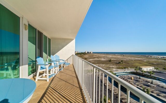 Crd0613 3 Bedroom Condo