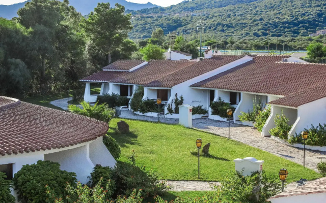 Li Cucutti Village