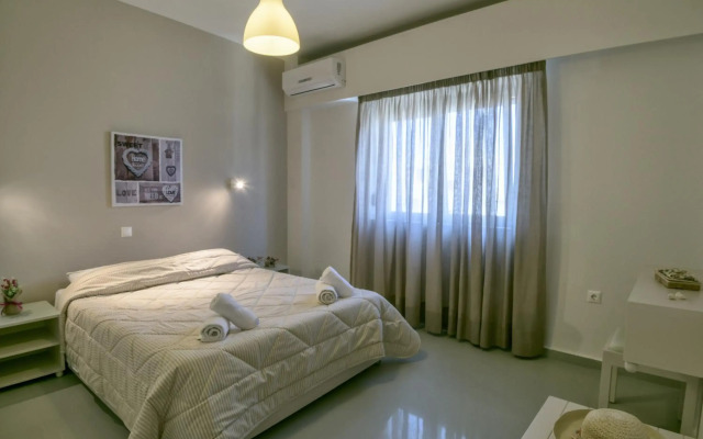 Aloe Apartments & Studios