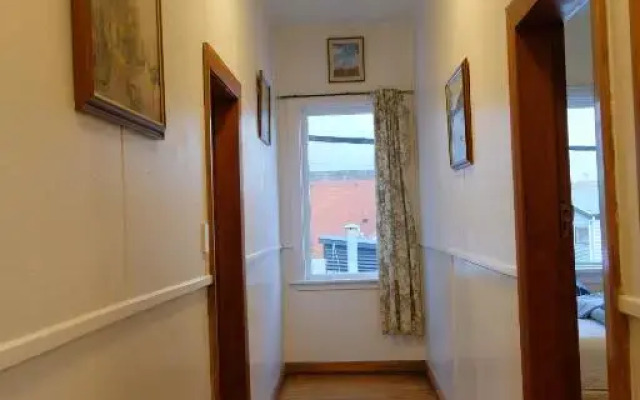 3 spacious bedrooms