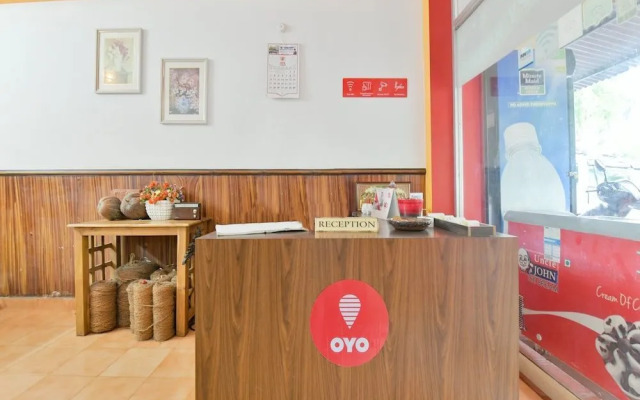 OYO 14342 Happy Rooms