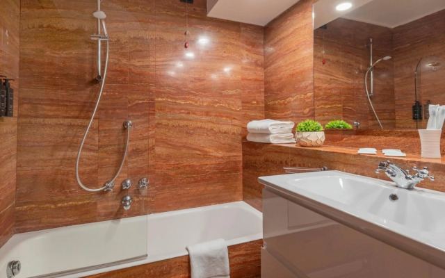 Milan Royal Suites & Luxury Apartments
