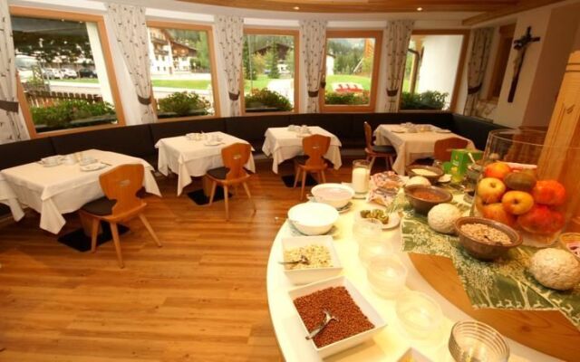 Monti Pallidi Bed and Breakfast Apartments