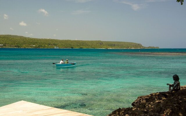 Seagrapes 5br by Jamaican Treasures