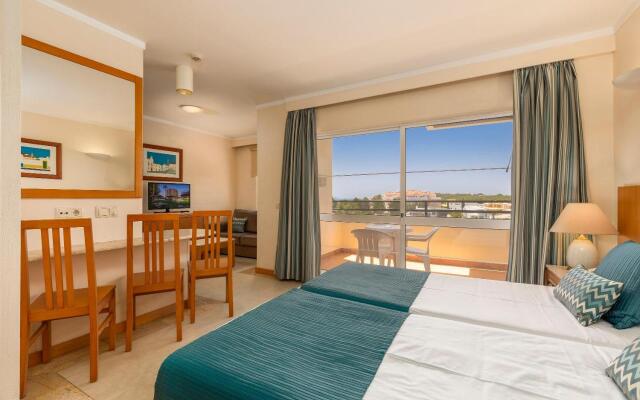 Interpass VAU Hotel & Apartaments