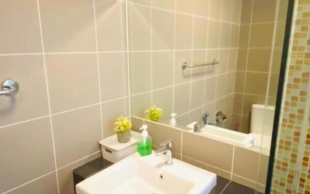 2 Bedroom Near Airport @ Aeropod Sovo Studio