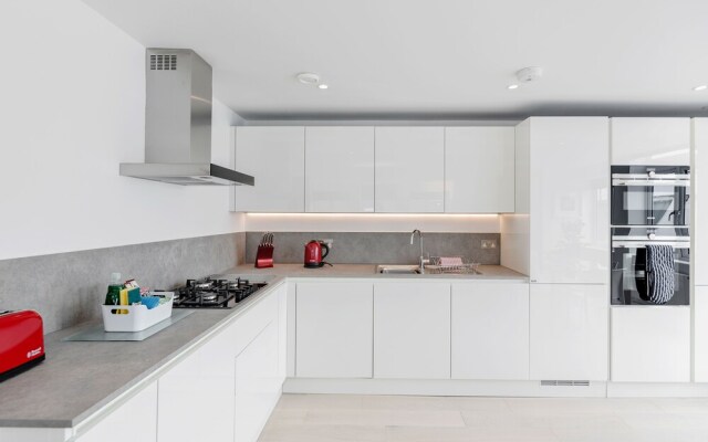 Roomspace Apartments -Walpole Court