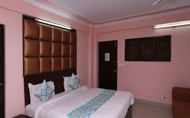 OYO 1467 Hotel Hill Queen