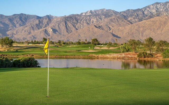 Worldmark Cathedral City