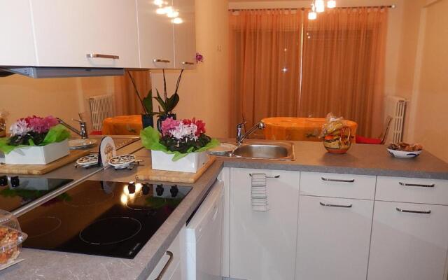 MODERNE 3 PIECES 30 m CROISETTE