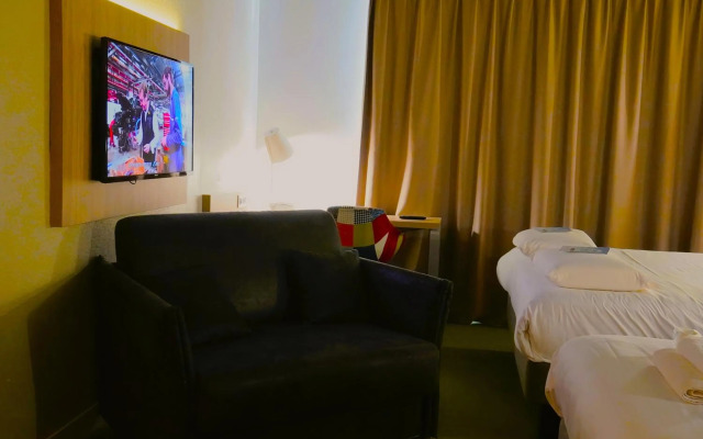 Kyriad Clermont Ferrand Nord - Riom