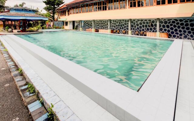 OYO 90114 New Cipayung Asri Hotel