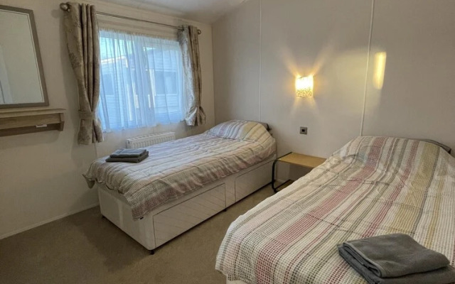 Romney Lodge