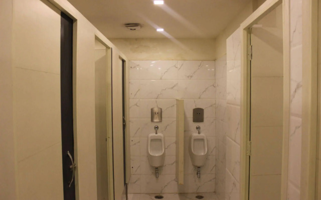 Joey's Hostel