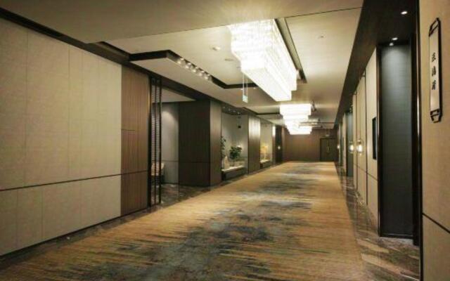 Mr.D Hotel