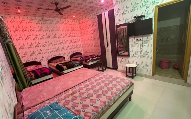 Goroomgo Maheshwari & Banquet Hall Tehri