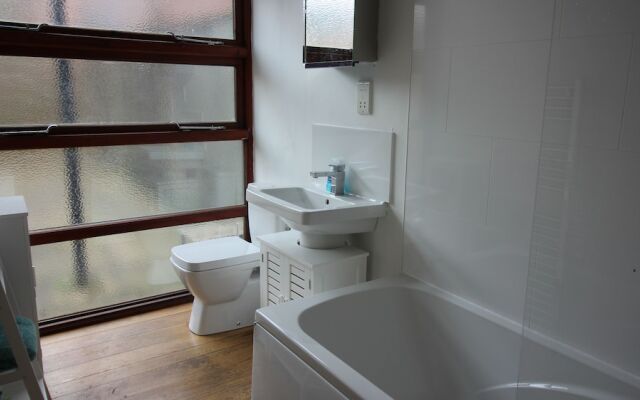 York Road Apartment