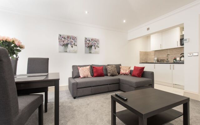 Royal Princes Suites