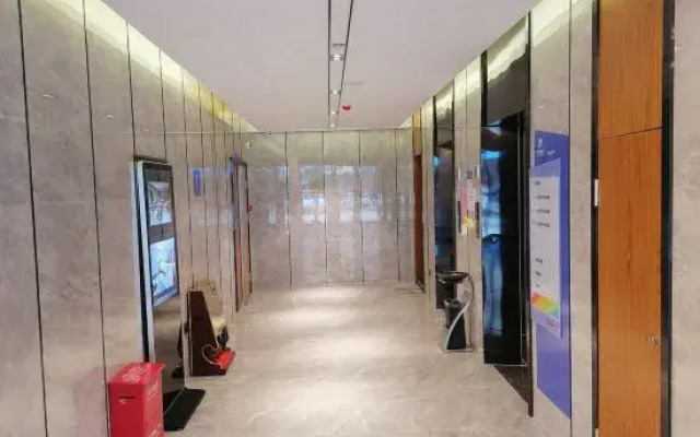 Unitour Hotel (Yulin Rong County Rongzhou Bridge Railway Station)
