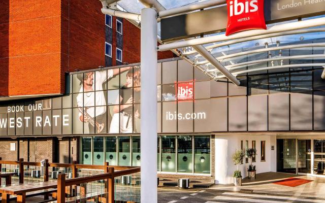 ibis London Heathrow Airport