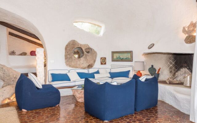 Roccia di Volpe Capriccioli