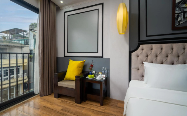 Bella Premier Hotel & Rooftop Skybar – Guest Rooms – Hanoi