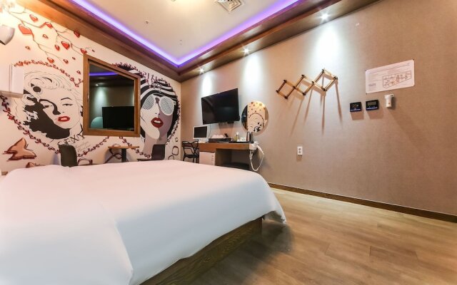 Eumseong Rich Self Check-in Motel