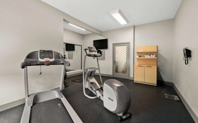 Spark by Hilton Tifton