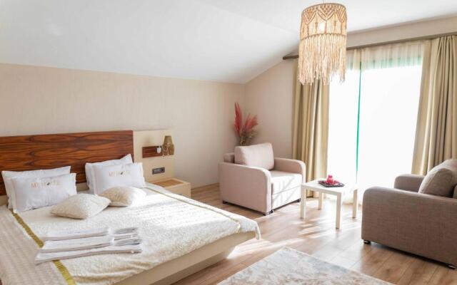 Myhouse Urla Butik Otel