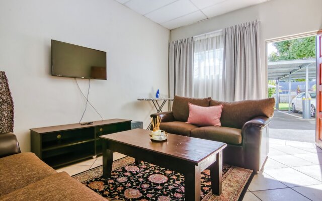 BM Gardens Apartment Hotel