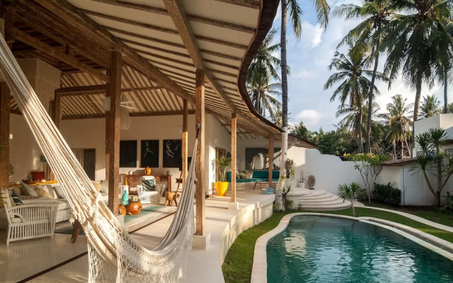 De'Coco Villa and Suites