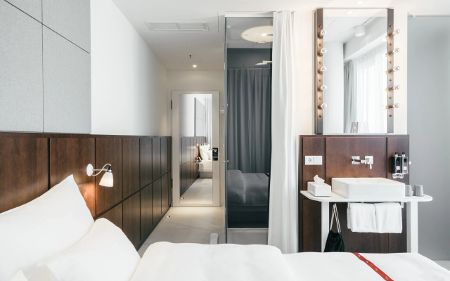 Ruby Lilly Hotel Munich by IHG